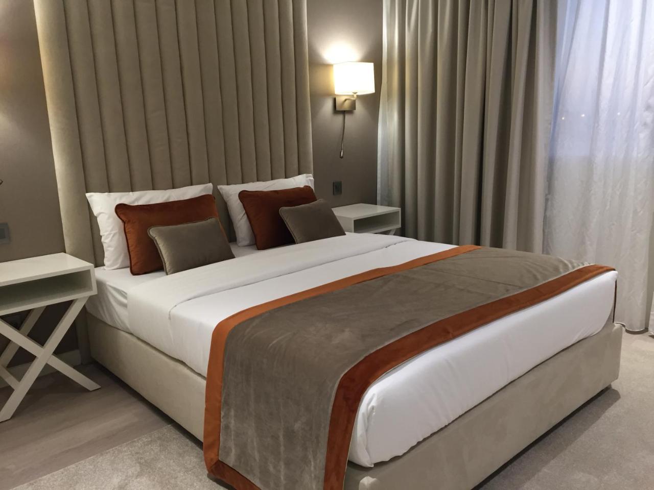 Hotel Les 3 Vallees Saran Eksteriør billede