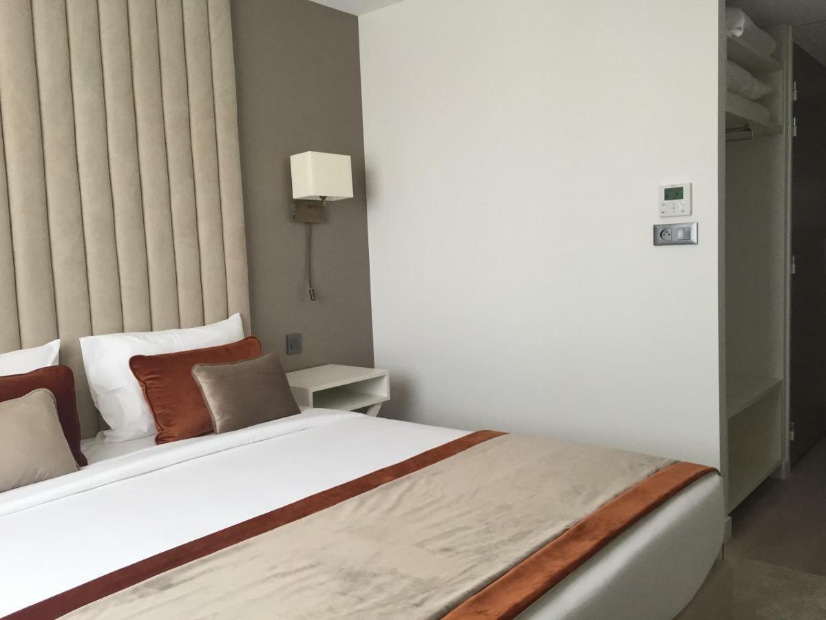 Hotel Les 3 Vallees Saran Eksteriør billede